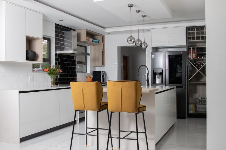 Motama-Ridge-kitchen-02